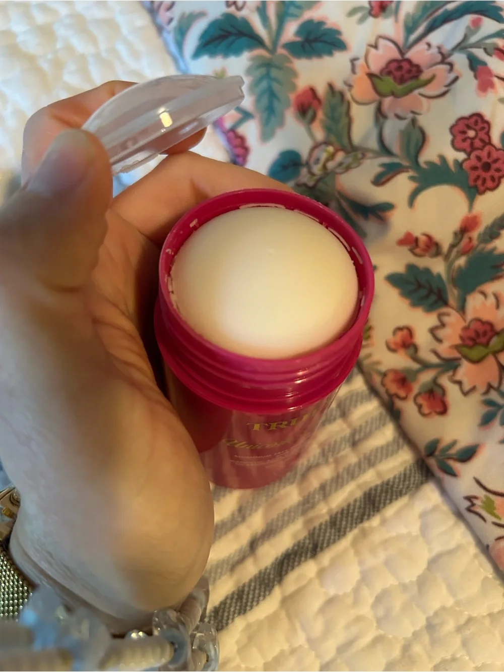 TRULY Unicorn Fruit Deodorant Stick - Hot Pink